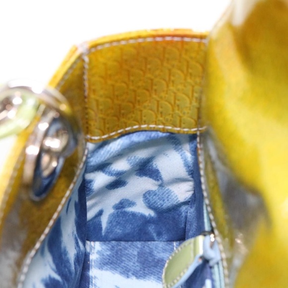 Christian Dior Lady Dior Patent Leather Trotter Embossed Bag with Strap and Card - Picture 15 of 16